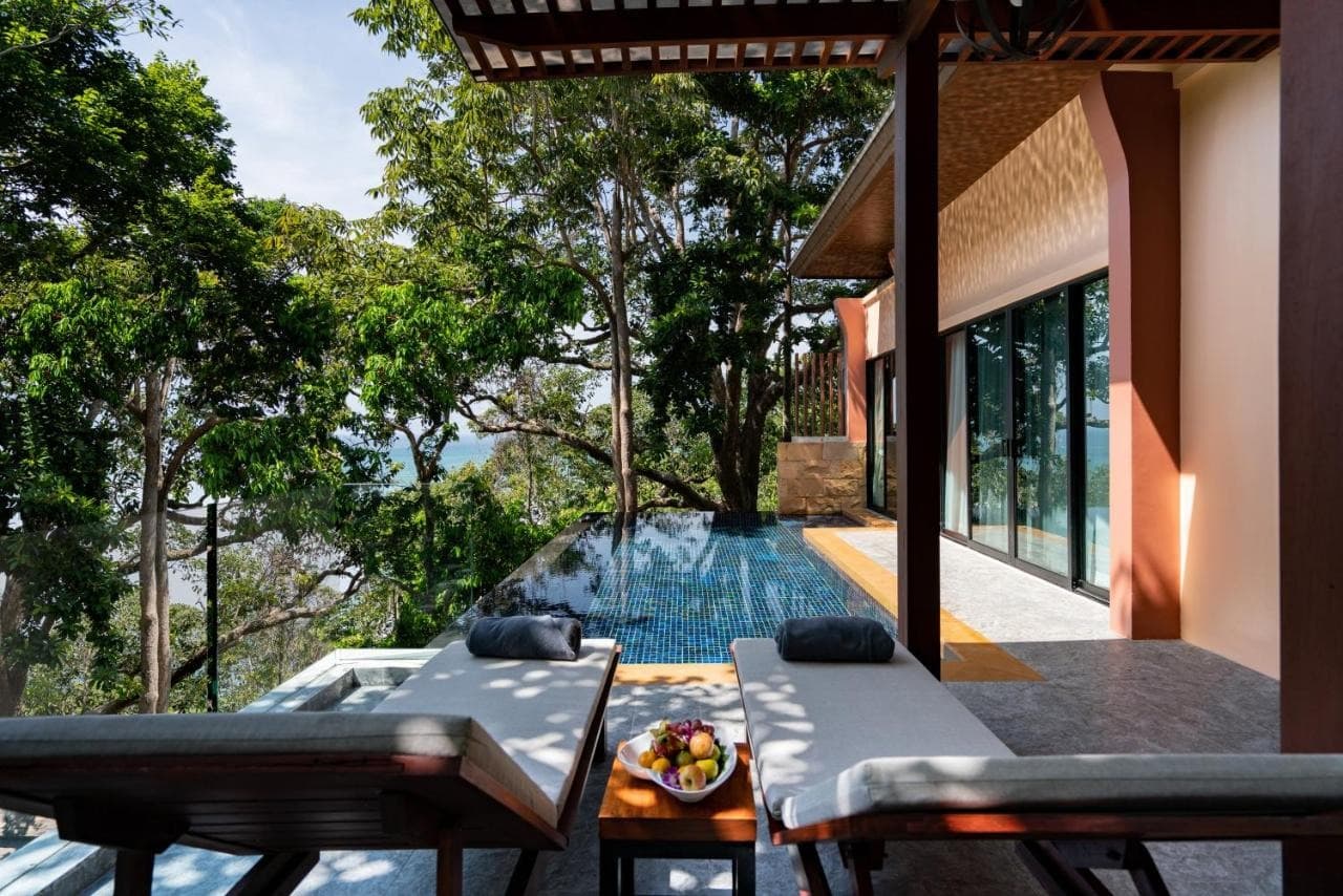 Avani Ao Nang Cliff